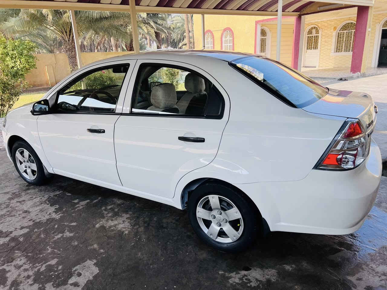 لبيع افيو موديل 2013 خليجي رقم بابل تحويل مباشر بيه شبر صبغ بجاملغ لامامي لايسر بدون فتح والباقي كفاله عامه 
فول اوتماتيك كير اوتماتيك جيد جداا مكينه مسكر ما مفتوحه جديده لا تنقيص ولا تبخير ماشيه 160 جهازه من كلشي 
مكان سياره بابل المركز 
السعر 85 
***********
