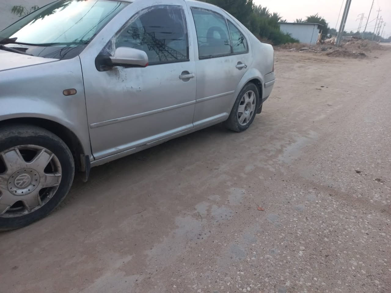 كولف بورا ٢٠٠١ مكينه ٢٠٠٠نوزل كير اوتو رقم بغداد دولي فتحه شغاله تخم تاير باتري جديد بيهه ضربه جنطه ومعمره سعرها 40  وبيهه مجال
مداور مباشر
راعيهه ايريد امداور هزتهه ما ساقطه
***********
