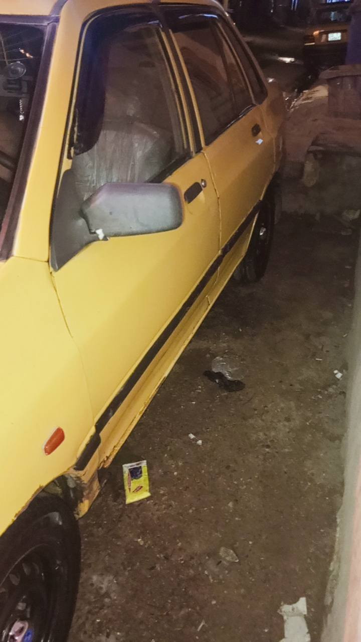 سلام عليكم سايبه للبيع موديل 20013 سياره حلوه مكينه نضيفه كير نضيف بس عدك رابع يرجع بنمره شواصي شوي تعبانه ما معمرهن سياره تجي تكلب بيدك كشره موضع بصوره سعر 25 بيه مجال مكان بغداد مدينت الصدر *********** رجان لا تحب سولف لا تتصل
