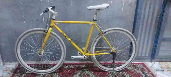 فكسد كلاسك لشه حديد فقط باقي الغراض المنيوم. حاويه او باله بلاد
دراجات احلى من الصور 
سعر القطعه. 75 الف سعر نهائي. اقل من سعر الجماله.  تخفيضات.   تصفيه 
العنوان البصره القبله / 
للستفسار اتصل  وات ساب ***********
لايوجد توصيل.
