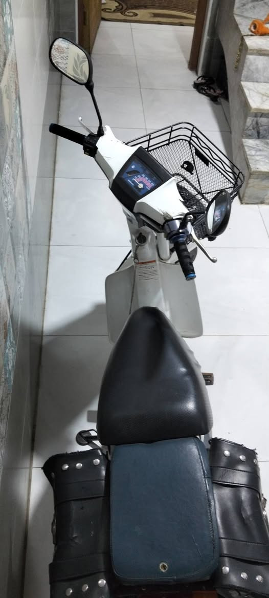 للبيع درجة SUZUKI السعر 350 المكان بغداد الرقم ***********
