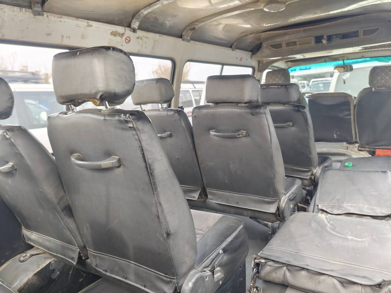 سلام عليكم لبيع فتون جنبي موديل  2013
سياره مكوفله من كلشي مكان ديالى *********** سعر 80بي مجال
