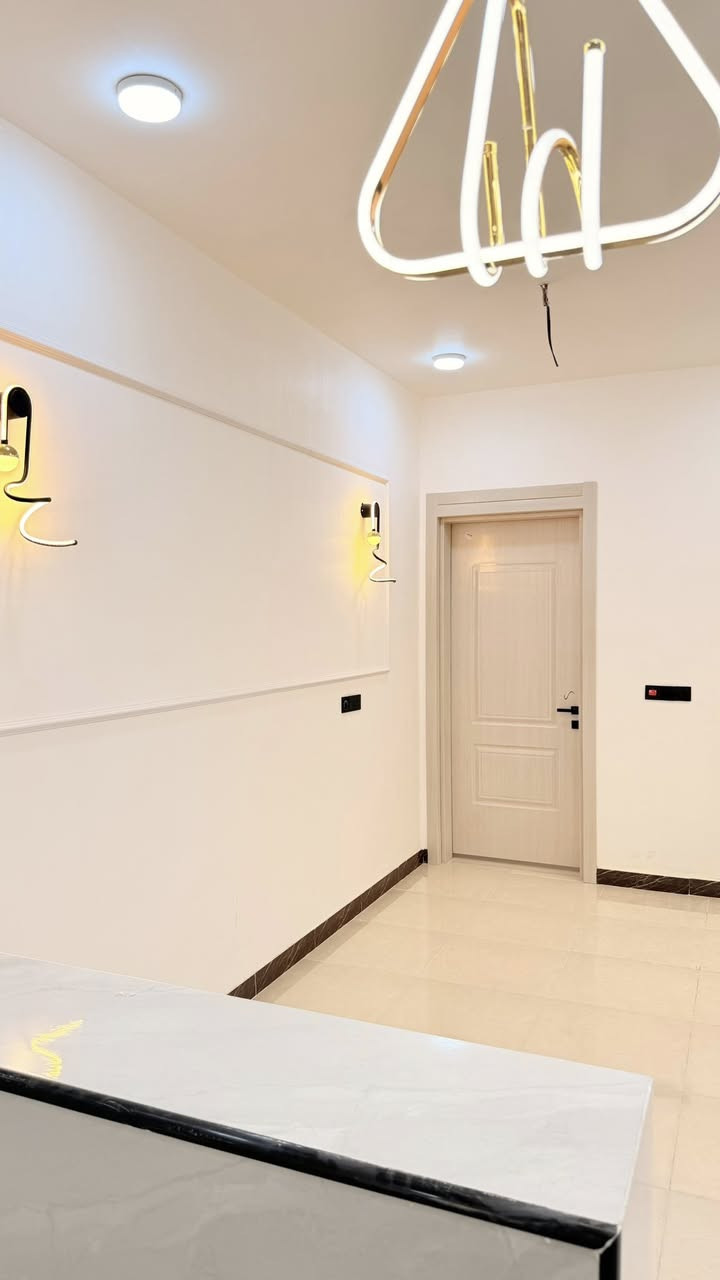 السلام عليكم
#دار_مساحه_١٠٠_م

طابو زراعي سند ٢٥ صرف

النجف #ملحق ميسان خلف سكله الكرعاوي
 
ملاحضه  البيت يبعد عن شارع 60( ١٠٠ متر)

بناء ممتاز 
بناء ممتاز 

***********واتساب متوفر
