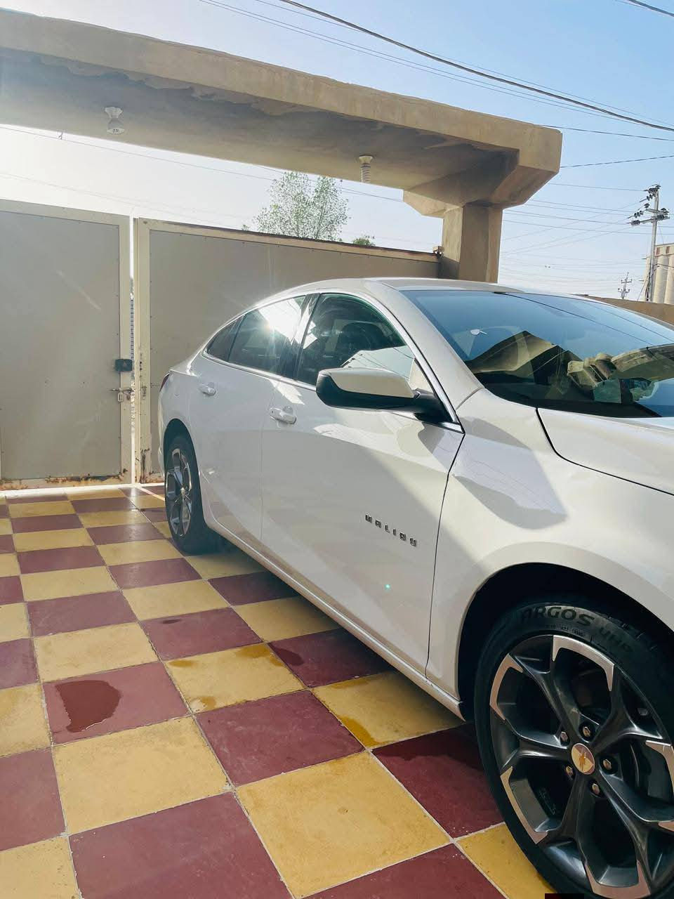 فئة LT
وارد امريكي

سنوية معوقين وكالة ب أسمي 

رقم السيارة بغداد

المواصفات 

تشغيل عن بعد

بصمة 

تبريد قطعتين

آبل كار بلي واندرويد

توقف ذاتي

هاند بريك بصمة

رادار امامي

السيارة حادثها دعامية وربع البنيد بدون تبديل 

ماشية 62 كيلو
مكاني بابل البكرلي 

السعر 135

الرقم ***********
