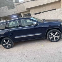 جراند شيروكي اوفرلاند • ٢٠١٢ • خليجي ٥.٧