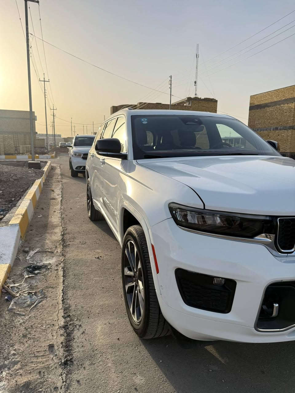 مكلف بالنشر 
جيب 2023 اوفر لاند فول مواصفات بنوراما كشنات جلد تدفئه تبريد حساسات اماميه وخلفيه وجانبيه سبعه راكب كشنات VIP منفصله  مري شفط جنطه كهرباء تشغيل عن بعد 6سلندر   تحكمات ستيرن  اشاره بل مري السياره رقم بغداد ماشيه55الف كيلو 
السعر
350ورقه
الاستفسار اكثر 
***********
