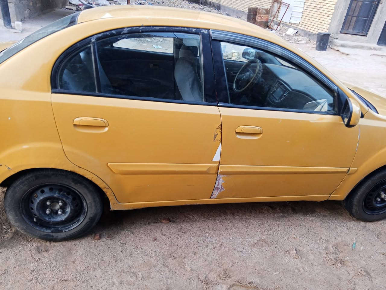 كيا ريو موديل 2010 وارد امريكي بسمي السياره 
تحويل ثاني يوم المكان الناصرية مركز 68 وبيها مجال

الاتصال على الرقم 
***********
