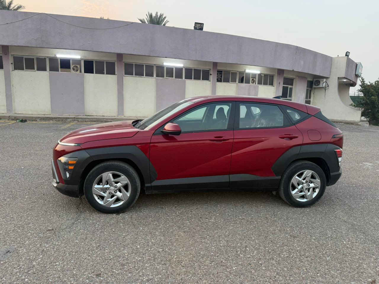 السلام عليكم
هونداي كونا وارد امريكي 2024
لد امامي نهاري 
لايت عدسة
محرك 2000 دوش
ماشيه 43km
تحكم ستيرن كامل جهتين + اوتو هولد + هزاز ستيرين
نظام نزول منحدرات + ABS
ايرباك دركه فقط 
شاشة ابل كاربلي واندرويد اوتو مع كاميرا
حساس امامي خلفي + نقط عمياء
رادار امامي خلفي جانبي مع توقف تلقائي 
درايف مود
175 ورقة وبي مجال 
المكان بغداد العامرية 
***********
