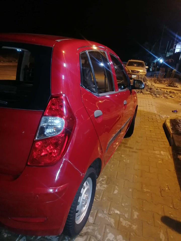 هونداي i10 2015 للبيع رقم نجف مكفوله من الصبغ بيها بارد قليل السعر 85 وبيها مجال شراي اتصل عل رقم ***********
