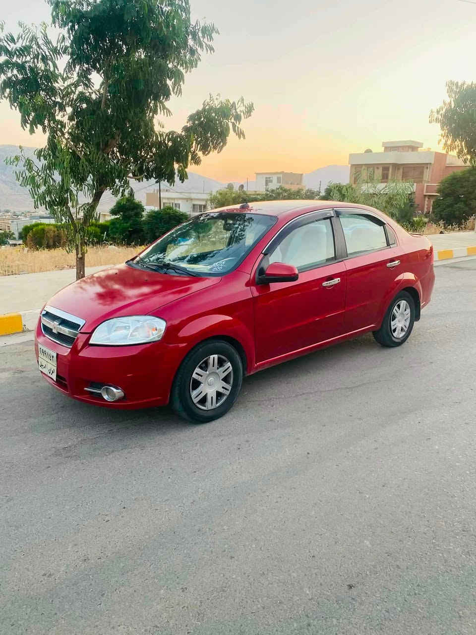 شۆفرێت ئەڤیو مۆدیل 2010 گێڕ تۆماتیک مەکینە گەورە گێڕو مەکینەی نەکراوەتۆ لۆک بەشەرتە  تەبریت ساردووگەرم بەشەرتە ڕەقەمو سەنەوی        هەولێرە ژمارەی داخراوە من بەشەرتی ئاوالیاتو حاسیبەو غەرامەو  ماڵی کەس نەبێو پارەی کەسی تیانەبیو بەوشەرتە ئەی فرۆشم بێ بۆیاخ بی ساردووشوخوت لۆک لۆکە هەموگیانی لەسەردەقی شەریک ماوەتۆ بی مەسرەف جوار تایەی تازەی بۆبسراوە یەک دینار مەسرفی تیانیە بەوشەرتە   سعری 36وەرەقە   ***********   ***********    ***********
