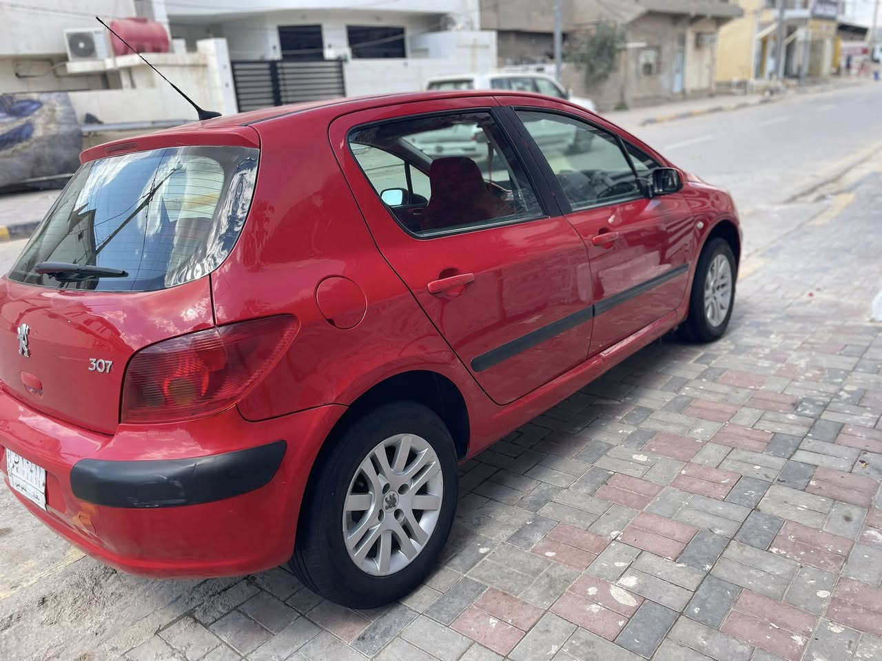 سلام عليكم للبيع 
بيجو 307 
2005 
كير 
محرك 
تبريد
حداديه 
شاشه 
Abs
سياره بلاديه جاهزه 
رقم بغداد بسمي
شرط التحويل 
واسط العزيزيه 
للاستفسار 
***********
