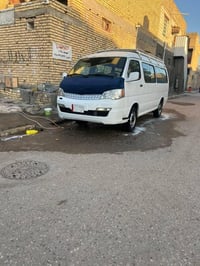 سيارة موصلية جنبي للبيع موصلية مكينـة جديدة دوشـمة جديدة كل نقص مابيهـ...