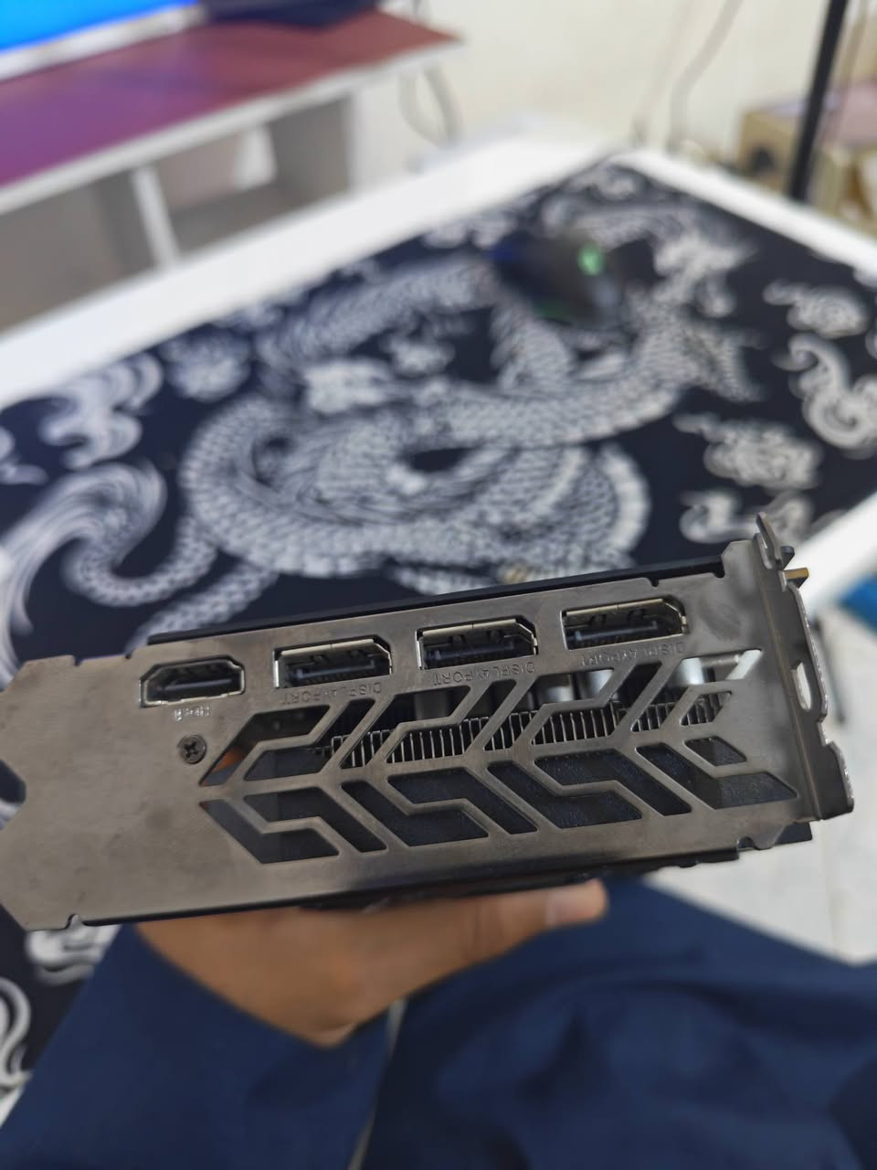 Rx 590 8g
اطي بي ضمان يومين 

120 الف


**إذا كنت صاحب هذا الإعلان وتريد حذفه لأي سبب، رجاءا أرسل رسالة إلى الدعم الفني**