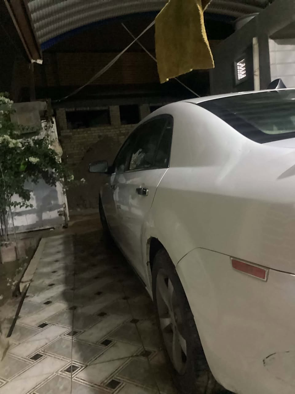 من رخصة الادمن
ماليبو موديل ٢٠١٢ رقم بغداد أنكليزي باسمي 
السياره بيها كانترول الكير عطلان أبيع كير كايم السعر 40 $ غير متواجد ع الفيس للاستفسار اتصل ع ***********
