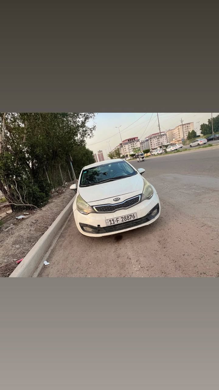 كيه ريو ماشيه 173 سياره نضيفه جدا تبريد شغال رقم بغداد جديد صدر جديد مكان غزاليه سعر 80 وتصال ***********
