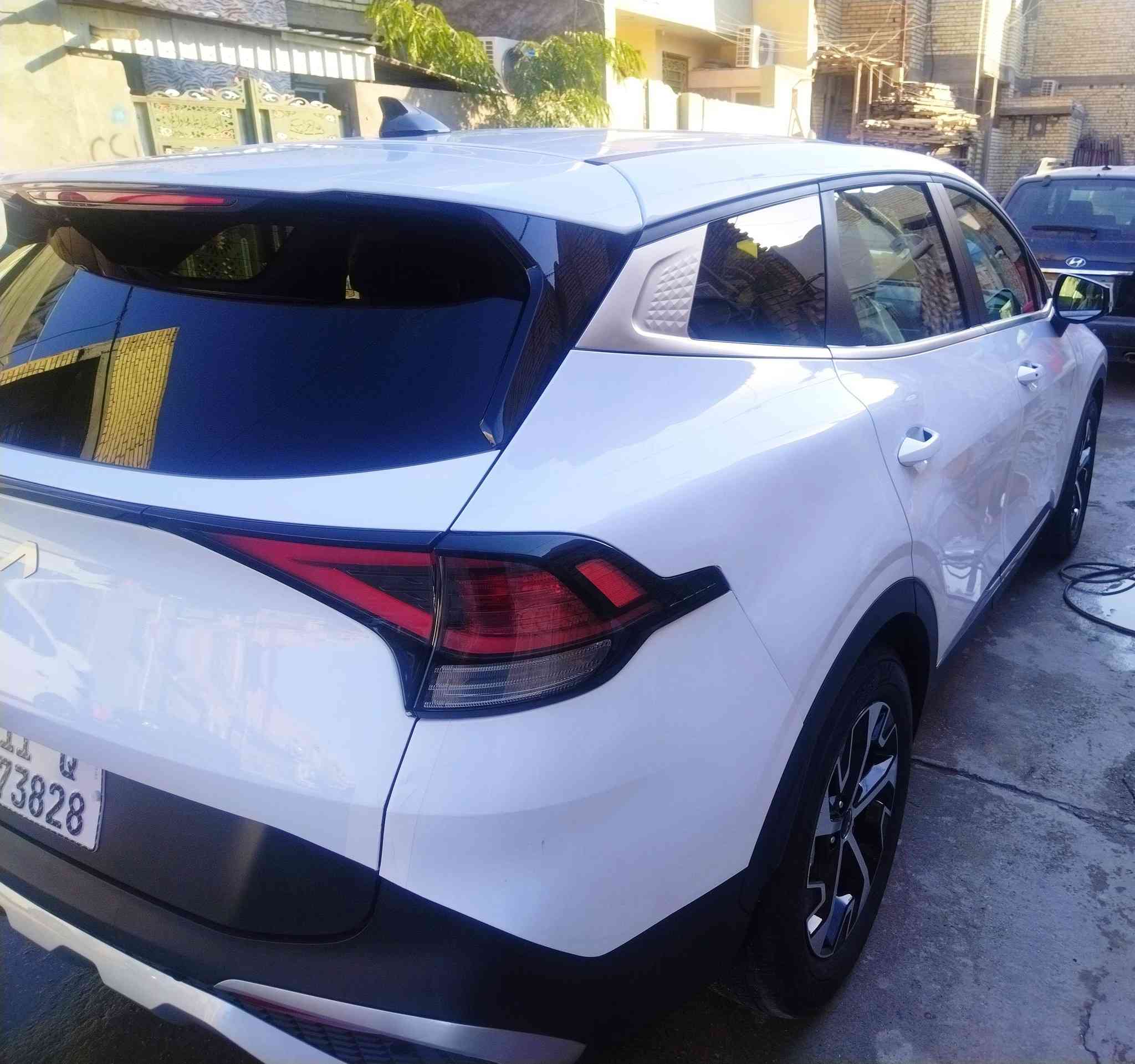 السلام عليكم سبورتج  ٢٤ امريكي ماشي ١٤ الف  حادثه جاملغ امامي سعر ١٩٨  رقم تلفون *********** بغداد الشعب
