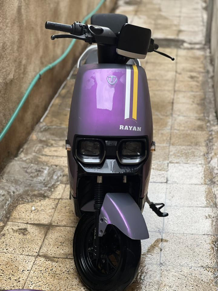 للبيع 
الموصفات معروفه 
المكان موصل جنب الأيمن النبشيت 
السعر 625 وبي مجال قليل 
النضافه 70/100
الرقم ***********
