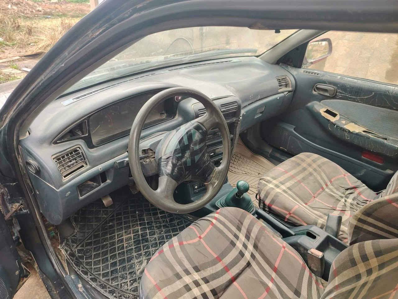 السلام عليكم كيا سيفيا موديل 94 رقم بغداد مشروع وطني السعر 26 وبيها مجال العنوان محمودية ناحية الرشيد الاتصال.  ***********.       ***********
