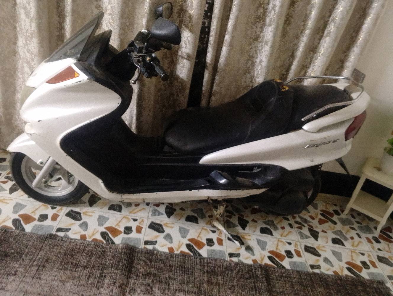 السلام عليكم دراجه مانشستر للبيع سعر 300 المنطقه الرضوانيه الرضوانيه زوبع الزيدان *********** ***********الاثير فقط بي بس واتساب والكورك شغال واتساب واتصال اللي يحب يشتري اللي يحب يشتري يتصل على ذني الارقام ولا اثير بو واتساب