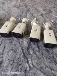 هايك فيجن • ٣ ميجا ايبي • ٤ قطع