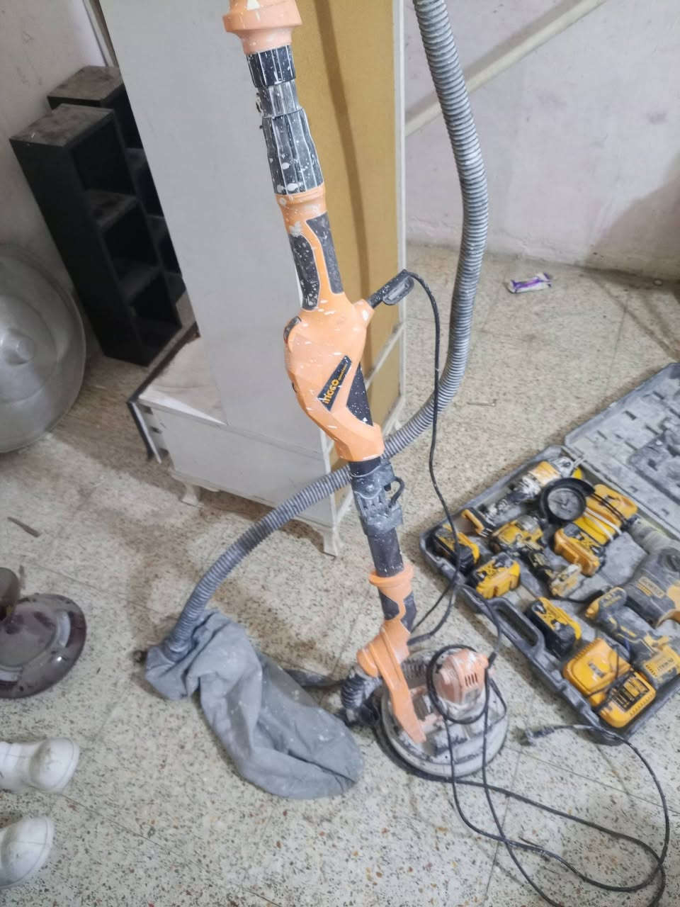 عده كامله مال ديكورات شلع مع جاك همر مع جاك جبسن وجنطه كامله مال دريلات وكسوره شحن ومكينه سنفرة سعرها 350


**إذا كنت صاحب هذا الإعلان وتريد حذفه لأي سبب، رجاءا أرسل رسالة إلى الدعم الفني**