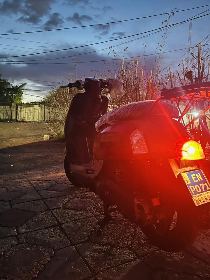 ماكس بوليس للبيع دراجه نضيفه كلجات جدد كلشي نضيف 
فقط عداد البانزين وسرعه مايشتغلن دراجه بيها بس ولفات مبدله نضيفه شلعه ومعدل دراجه كلشي شغال بيها دراجه مكاني كوفه علوة الفحل سعر 675


**إذا كنت صاحب هذا الإعلان وتريد حذفه لأي سبب، رجاءا أرسل رسالة إلى الدعم الفني**