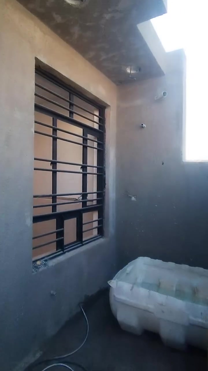سلام عليكم البيع بيت زراعة في الشهداء البياع شارع المولد رزاق العامري بناء طابوق جديد اتصال على الرقم *********** وتساب
