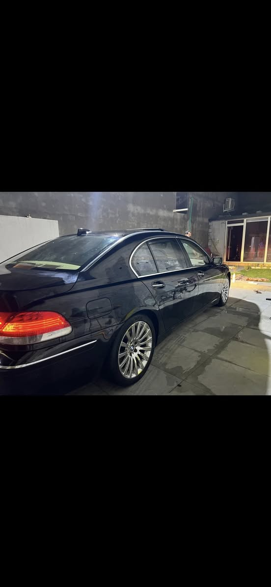 السلام عليكم
ادوات ادوات ادوات
 بي ام دبليو باخره e66 V8
  حجم 750Li
 موديل2006
 لون اسود
ماشيه 167  
فوول مواصفات باب طويل
فتحه
كشنات بريد تدفئه مساج
تبريد امامي خلفي تبريد سقف
كشنات امامي خلفي تحكم كهرباء
5 بردات
سيدي جنجر
تلفون
ثلاجه اماميه وخلفيه
ابواب شفط
صندوك شفط
حساسات امامي خلفي
تشغيل بصمه ذكي بدون ماتخلي البصمه

مكينه كير كفاله
مكفوله من الضربه والمعجون والكص والتبديل

السعر 75
المكان البصرة 
***********
