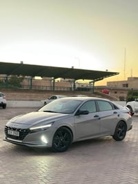 #النترا 2022  اللون إسمنتي  رقم بغداد حره حادثه جاملغ  سياره فول لمتد ...