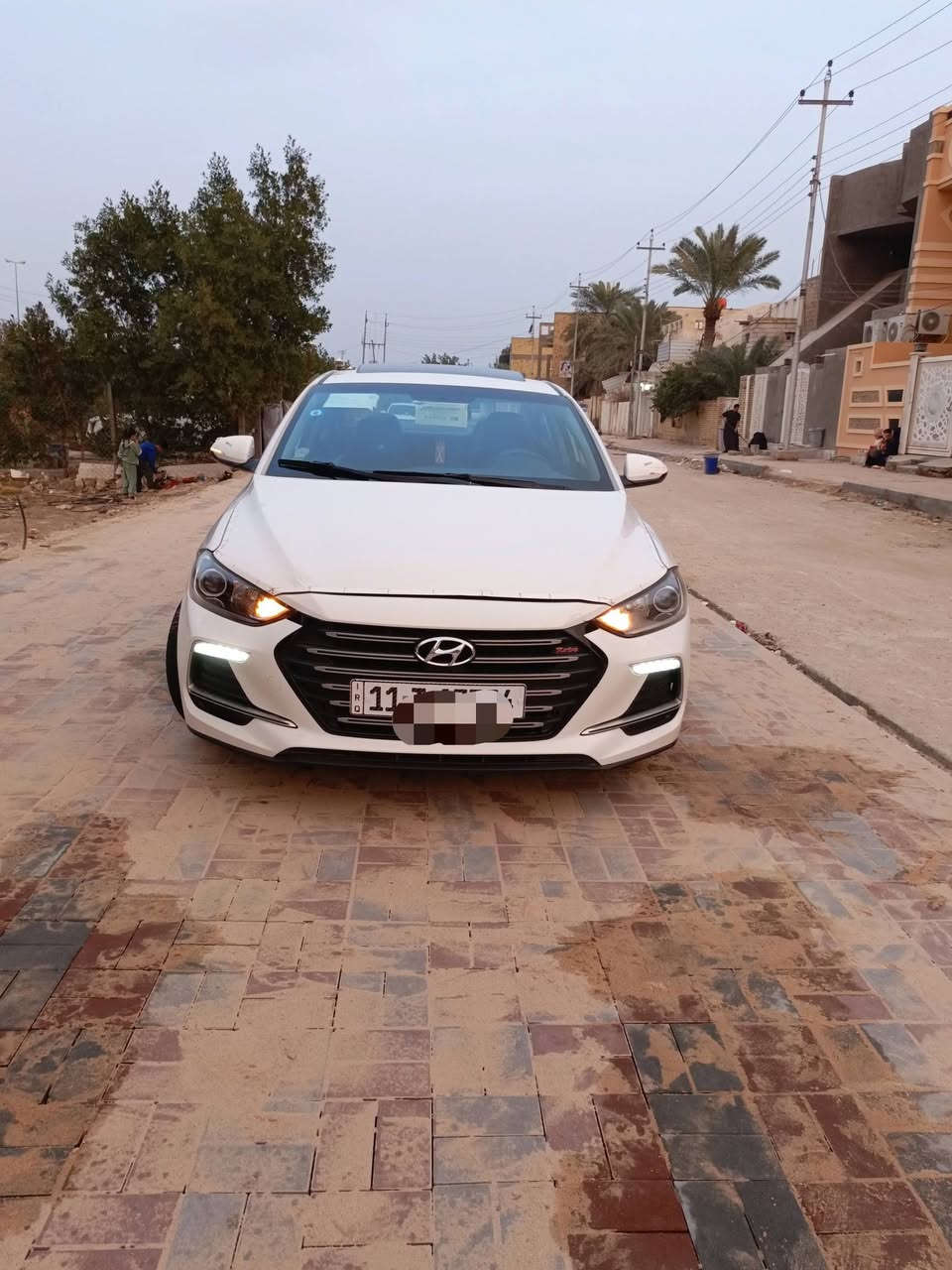 هونداي النترا موديل2019رقم بغداد بسمي خليجي سوبر فول مواصفات بصمه فتحه سقف تحكمات اشاره بالمري حساسات أمامية وخلفية إشارة ترحيب وبعد هواي مواصفات بيه تبديل البنيد والجاملغ اصلي نفس الون بدون صبغ *********** السعر 145وبيه مجال
