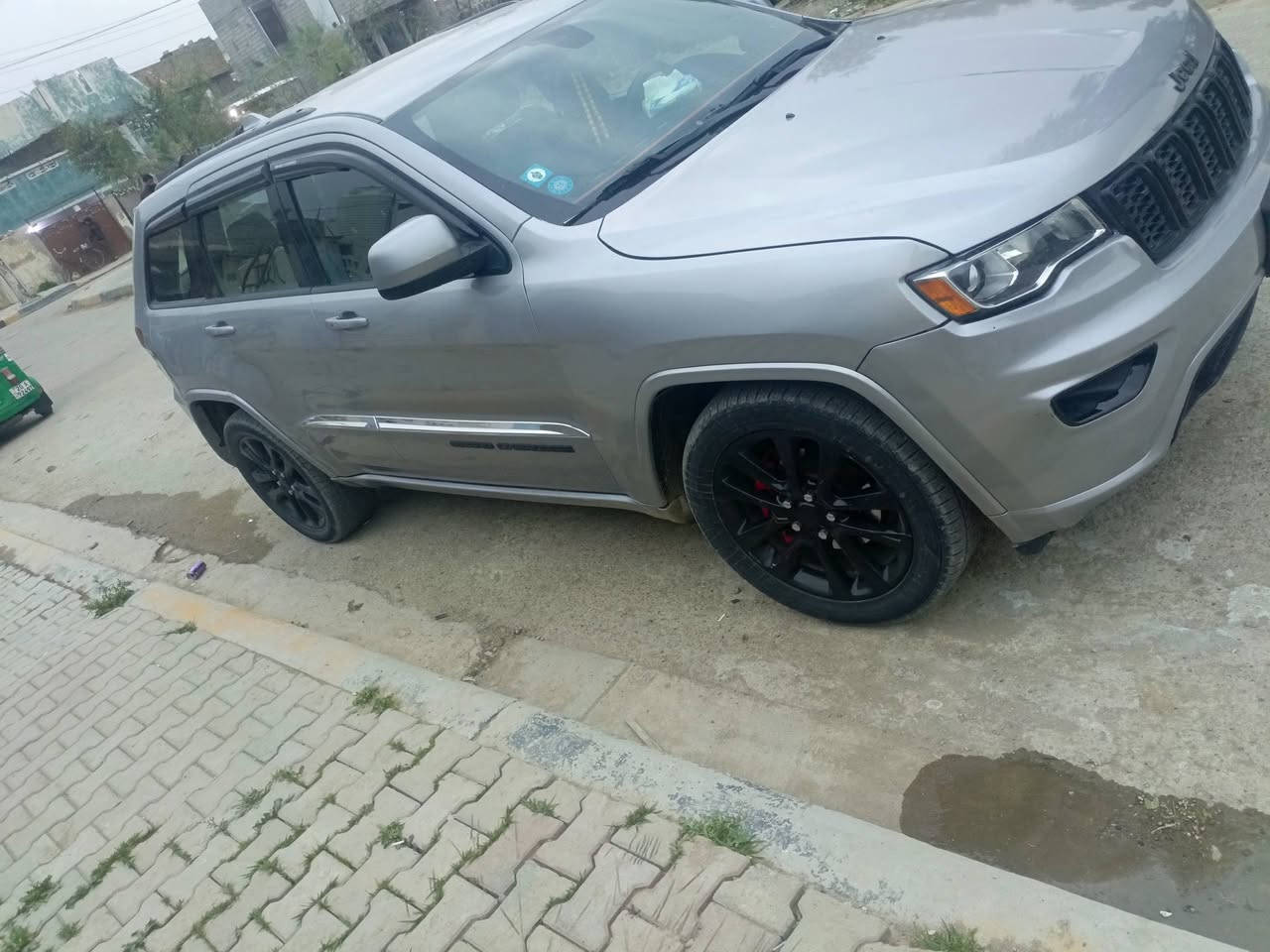 سياره جيب لاريدو موديل 2019لون حلوه تفاصيل السياره وسعره خاص


**إذا كنت صاحب هذا الإعلان وتريد حذفه لأي سبب، رجاءا أرسل رسالة إلى الدعم الفني**