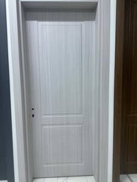 أبواب داخلية • ضمان ١٥ سنة • تصاميم عصرية