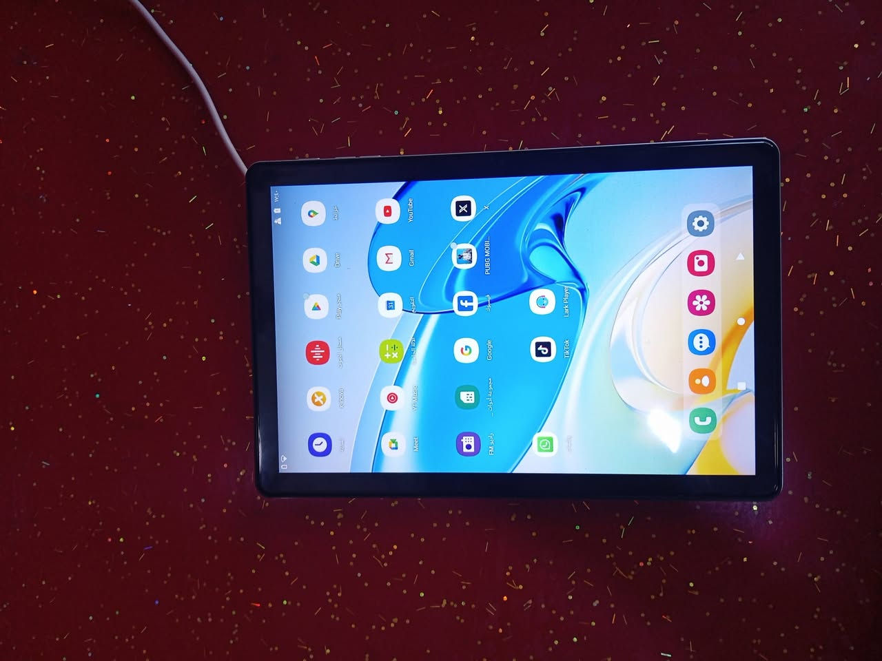 ايباد جديد ماصارله7ايام ايباد نضيف 100/100بيجي60فريم 
سعره 150وبي مجال مستعجل عله بيعته ماكني ديوانيه رقمي ***********
