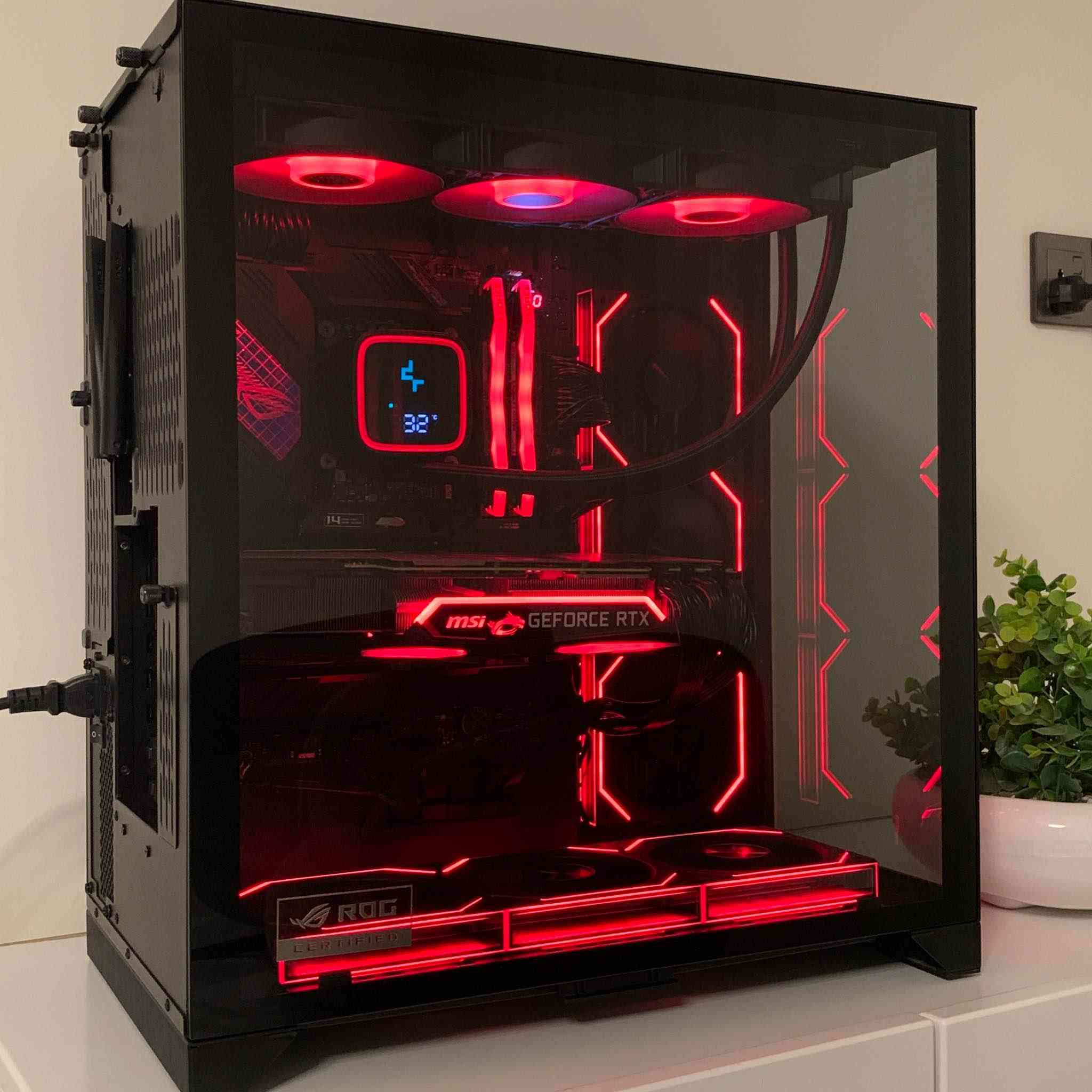 PC Specifications

• CPU: Intel Core i5-14600KF (14Cores / 20Threads)
• GPU: MSI GeForce RTX 2080Ti GAMING TRIO 11GB
• RAM: 32GB T.G. T-Force DDR5-6000 CL30
• MOBO: ASUS ROG STRIX Z690-E GAMING WIFI
• Storage: Samsung 980 PRO 1TB NVMe Gen 4.0
• Cooling: DeepCool LS720 Digital 360mm AIO
• PSU: be quiet! Power Zone 2 – 1000W Platinum
• Case: Lian Li O11 Dynamic XL ROG Certified
• Extra Cooling: 6× Interstellar V2RS ARGB Fans

✅ Excellent airflow and cooling
✅ Premium ROG motherboard
✅ High-speed DDR5 memory
✅ Clean high-end build

Runs modern games easily at 1440p Ultra settings.
Used like new (PSU & the Fans are new)– no issues.

💬 Price is fixed – please do not message for negotiation. السليمانية, العراق


**إذا كنت صاحب هذا الإعلان وتريد حذفه لأي سبب، رجاءا أرسل رسالة إلى الدعم الفني**