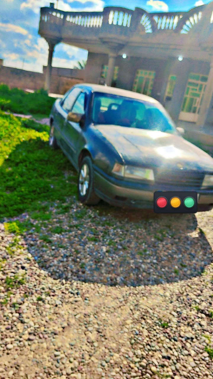 السلام عليكم سياره لبيع اوبل فكترا موديل 1990 رقم نينوى دولي سنويه جديده سياره مصبوقه عامه سياره  الكير والمحرك قبل سبوعين شديتهن جدد محرك 20  سياره خياس ما بيها سياره كهربائيات شغاله تدفئه شغاله تواير نظاف  قرفه نظيفه بطاين جدد كاربون ما مسجله بعد  سياره ترهم مراوس حسب القناعه حته اذا فكتره حجم 18انتراهم السعر 39 وبيه مجال قليل  ***********  مقدمه ما بيع مده مابيع
