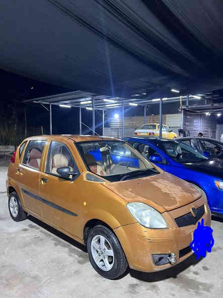 السلام عليكم للبيع سيارة جديدة وجاهزة كيرمحرك تبريد صدر خلفي امامي سيارة بدون رقم منفيس موجود وكامل موديل2013كيرعادي سيارة تخبل وين ميعجبك اطلع بيهه ابيع الموجود منفيس سعر16للتصال*********** بغداد
