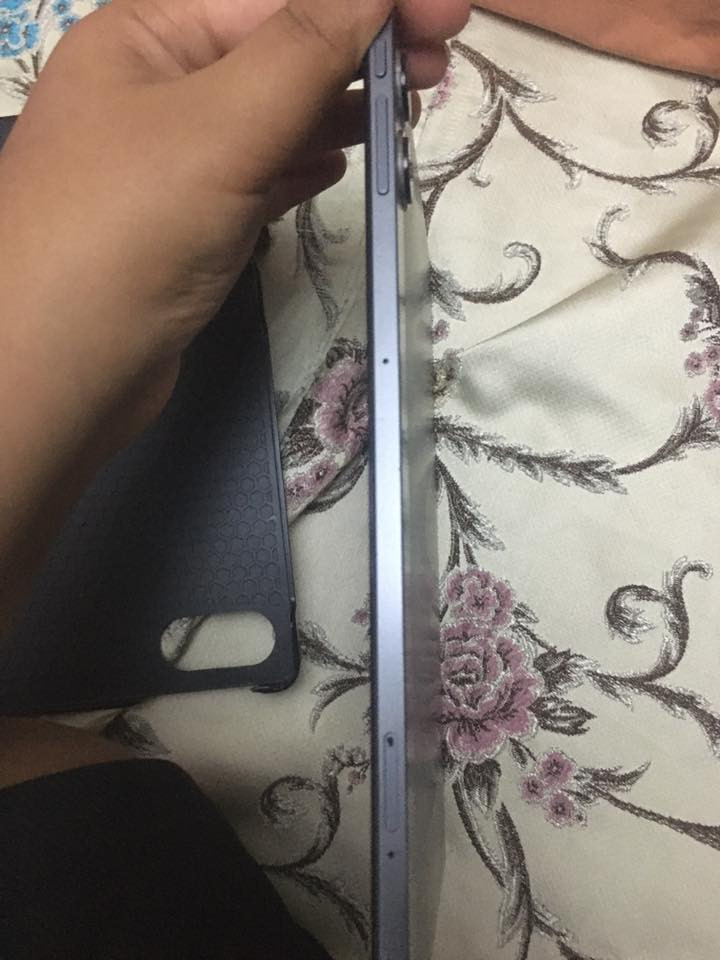 للبيع او مراوس ايباد تكنو كامل ملحقات ذاكرة التخزين 128 يشغل ببجي 40 فريم السعر 120قفل للاستفسار*********** العنوان بغداد الزعفرانية ماعندي توصيل
