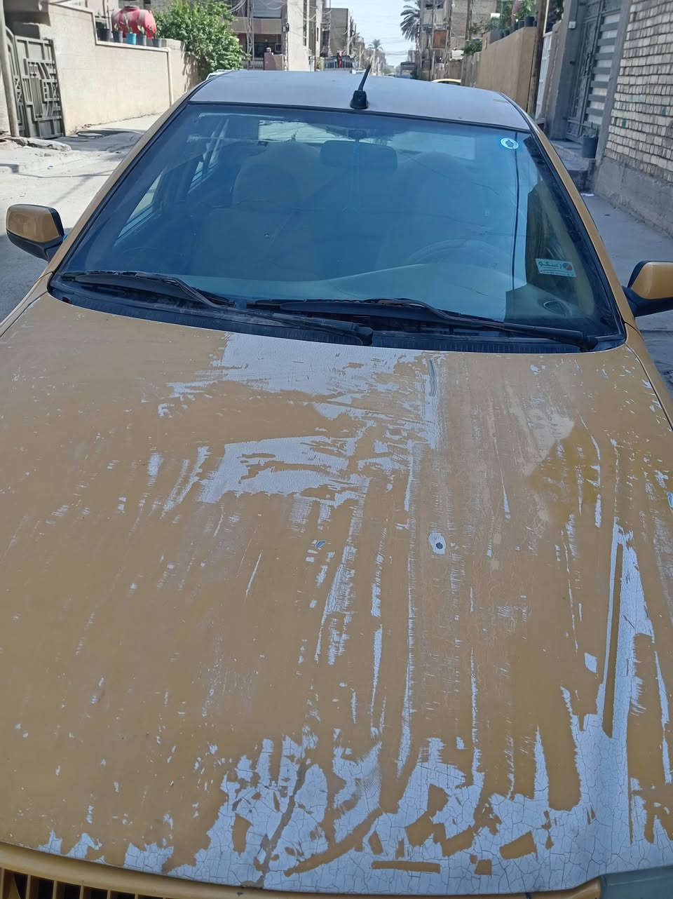 السلام عليكم سياره سمند موديل ٢٠١١ تخم تاير جديد صدر امامي وخلفي جديد السعر 30  لاتصال ***********
