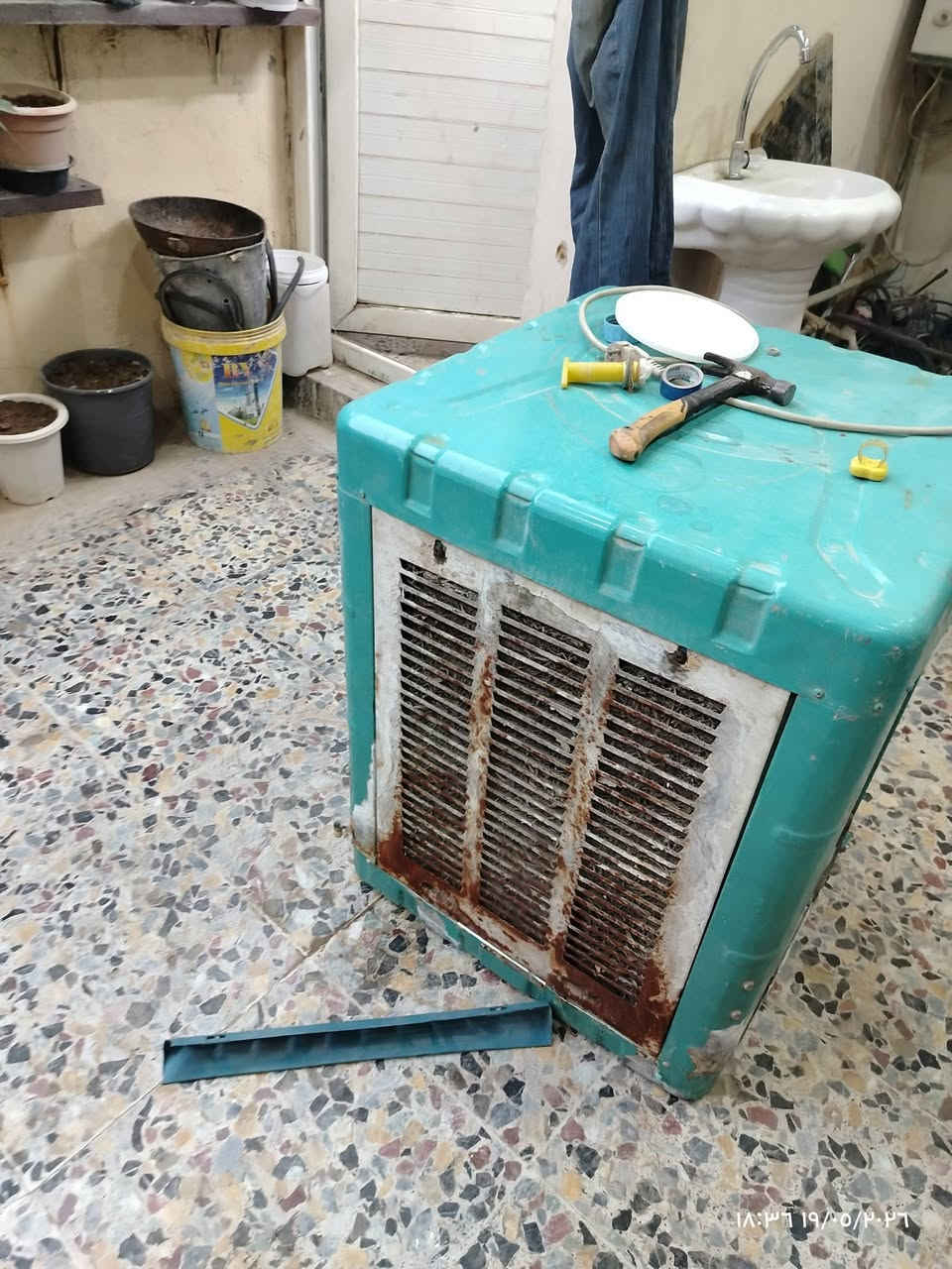 مبرده برفاب نظافة وسط
ماطور بولبرن فافون غير مفتوح على الشغل
مبرده داخليه ماطور اصلي ذات موزع هواء ثلاث سرع
اثنينهم ٩٠ مكاني الزعفرانيه


**إذا كنت صاحب هذا الإعلان وتريد حذفه لأي سبب، رجاءا أرسل رسالة إلى الدعم الفني**
