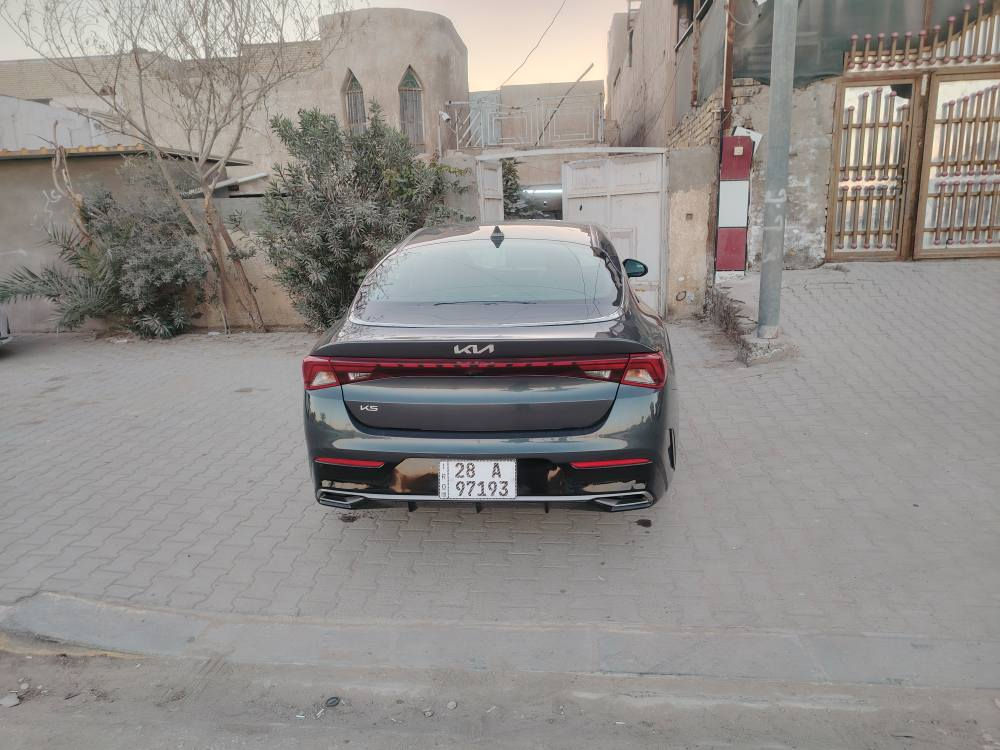 سياره k5 2023 مواصفات xel سياره فول عدا الفتحه ضربه خفيفه جدا بنيد مخسوف ومبدل بدون دواخل فقط الباقي مكفول المكان النجف *********** النجف, العراق
