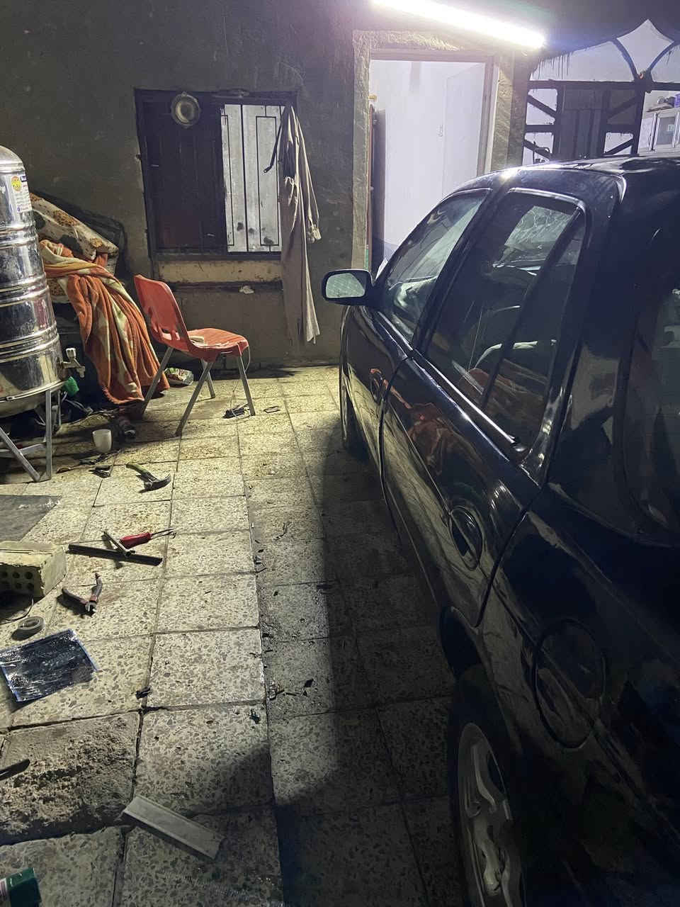 للبيع كيه سيفيا بيها نواقص بسيطه السعر ٣٠ اوبيها مجال رقم تليفون ***********
