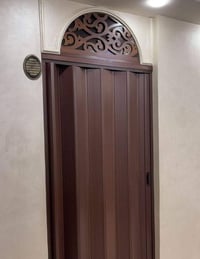 ابواب ايطالية • عرض ٩٦ • طول ٢ متر