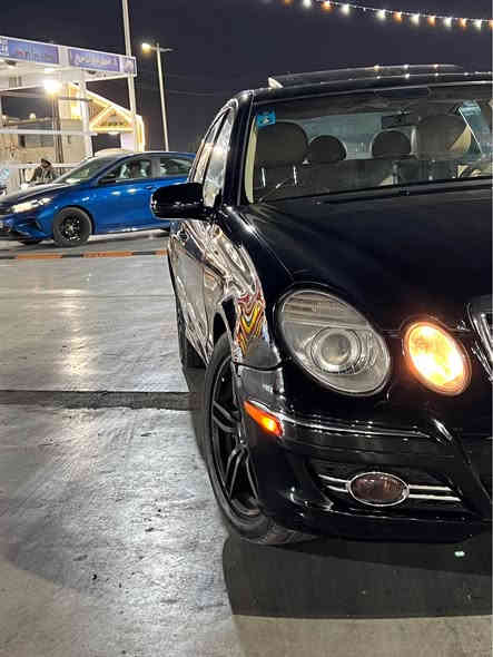 السلام عليكم..

Mercedes benz E350 

موديل 2008 

-كشنات جلد بيجي 

-تحكم امامي

- سستم داش كام امامي خلفي + كاربلاي

-كامرة خلفية

-كروز سرعة

-تبريد قطعتين ثلج

-فتحة

-ستيرن كهرباء 

-سكليتر كهرباء

-تجاوي خلفية كهرباء

-حساسات امامي خلفي

-صدر امامي خلفي جديد

-سستم صوت harmon kardon

-انارة ترحيب

-جام بولرايز عاكس

السيارة بسمي رقم وسنوية جديد تحويل ثاني يوم 

السعر 145 وبيها مجال الشراي يتصل

المكان بغداد 

*********** بغداد
