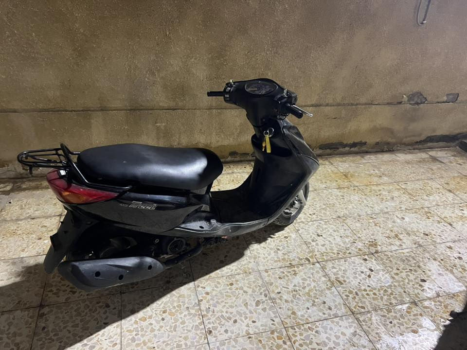 سلام عليكم ورحمة الله دراجه كزز للبيع اخت الجديده اي نقص مابيه مكاني البلديات الشراي يتصل او واتساب***********
