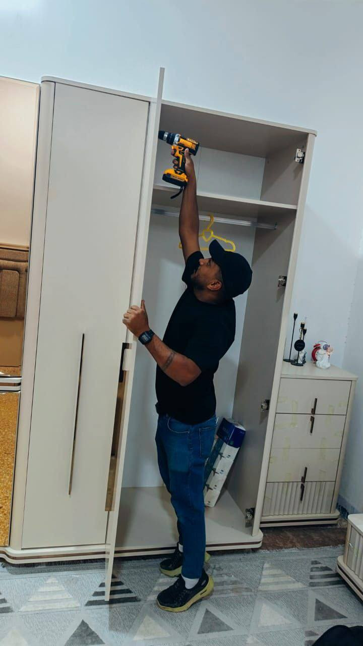 🔨 نجار فتح وشد و(صيانه) الغرف
تركي🇹🇷 عراقي 🇮🇶ماليزي 🇱�

وصيانه 🧰🛠🔩🔧

تبديل سجج كنتور  🔧 جروخ باب 🛠 سلايت 

................................... 

اتصال ..وتساب 

***********

***********
