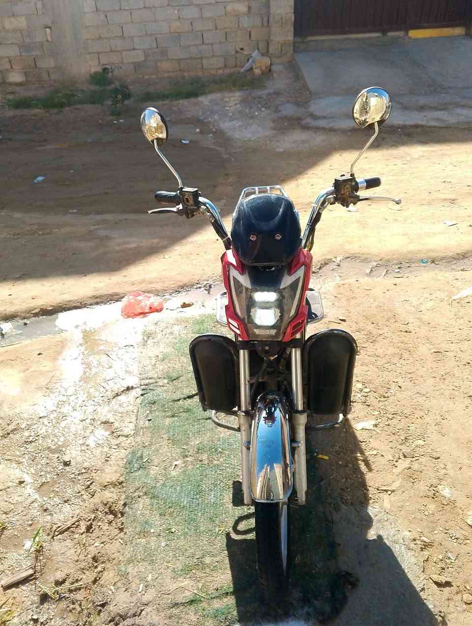 السلام عليكم  ماطور هارلي مناخصه شي تشغيل بصمه وسويج  وبي نضام مانع سرقه و يرجع بك المكان الفلوجه حي الشهداء رقم الهاتف *********** السعر 250 وبي مجال
