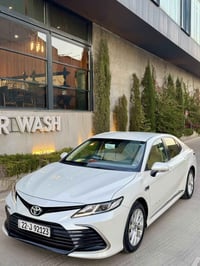 تويوتا كامري • ٢٠٢٤ • ٤٠٠٠٠ كم