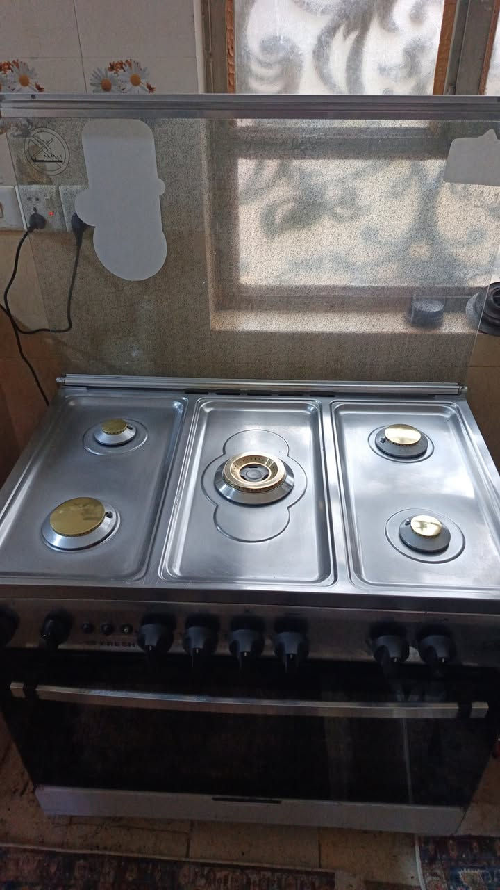 ورشه تصليح الطباخات انواع الطباخات صيانه واقعيه
متواجد باي مكان  رقم الهاتف اتواجد واتساب
***********
