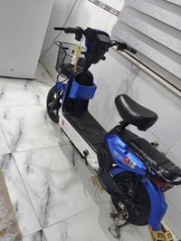 دراجه شحن • حجم ١٤ • ٤ بطاريات