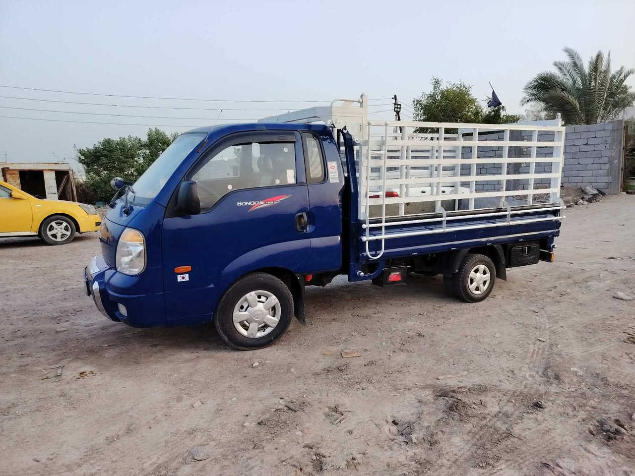 سلام عليكم كيه بنكو للبيع موديل ٢٠٠٨ مسكر سبلاين تحويل ثاني يوم رقم انكليزي سنويه مجدده سياره جاهزه من كلشي المكان ذي قار سوق الشيوخ للستفسار الااتصال على الرقم ***********؟***********
